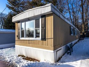 5 Alpine St, Rockland MA 02370