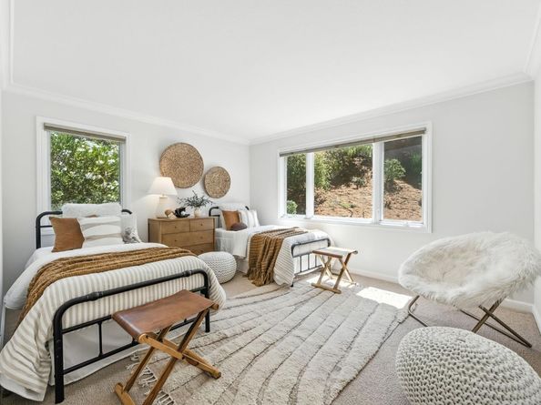 2530 Skyfarm Drive, Hillsborough CA 94010
