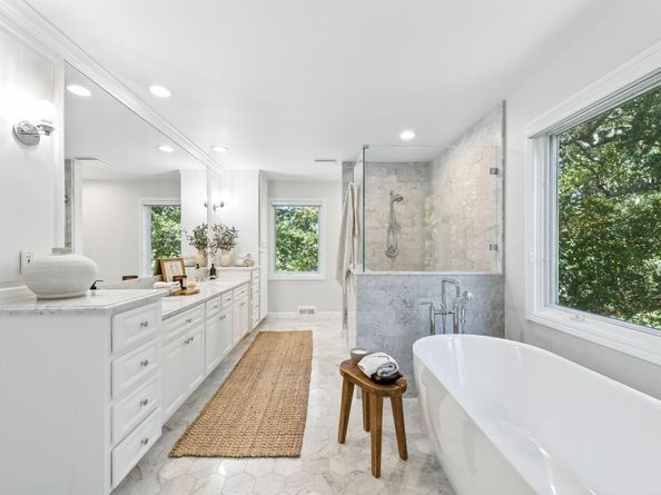 2530 Skyfarm Drive, Hillsborough CA 94010