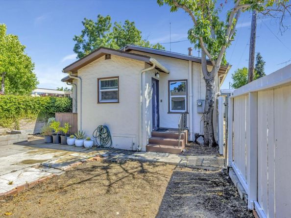 22526 Richard Place, Hayward CA 94541