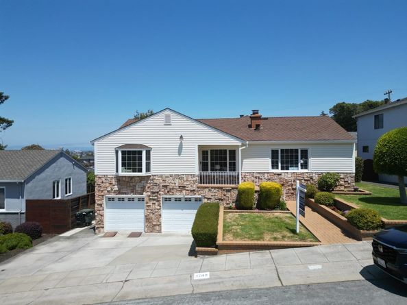 3709 Kenwood Avenue, San Mateo CA 94403