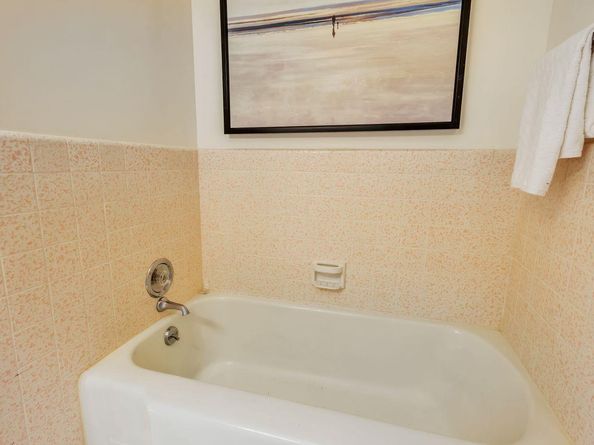 3709 Kenwood Avenue, San Mateo CA 94403
