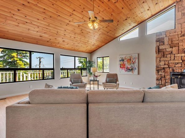 3709 Kenwood Avenue, San Mateo CA 94403