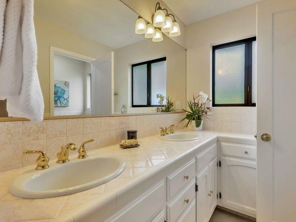 3709 Kenwood Avenue, San Mateo CA 94403