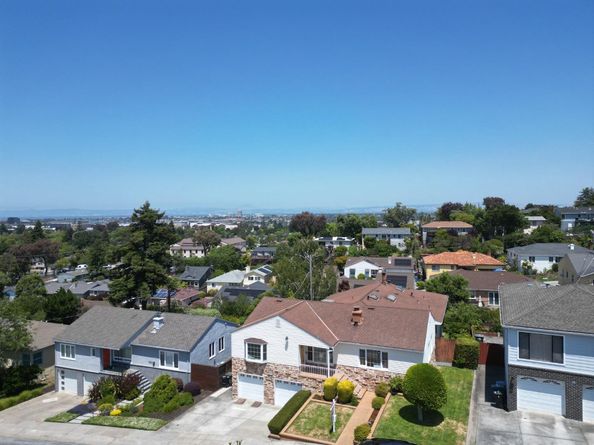 3709 Kenwood Avenue, San Mateo CA 94403