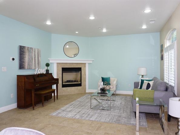 7950 English Oak Circle, Gilroy CA 95020