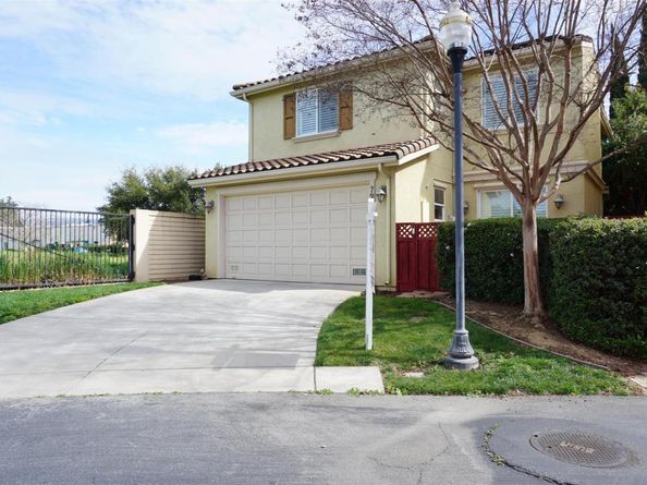 7950 English Oak Circle, Gilroy CA 95020