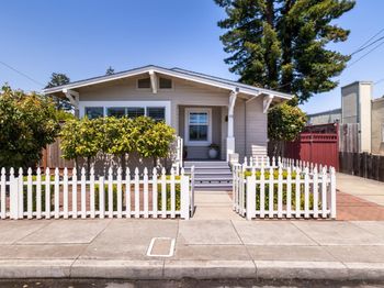 113 Washburn Avenue