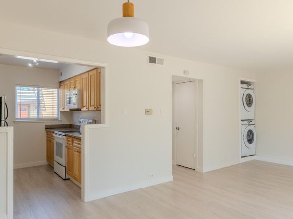 3206 Admiralty Lane, Foster City CA 94404