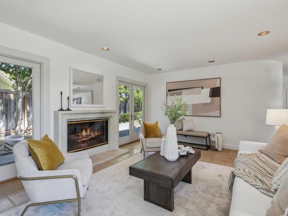 20717 Meadow Oak Road, Saratoga CA 95070