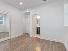 178 Llano De Los Robles Avenue, San Jose CA 95136
