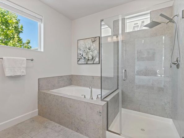 178 Llano De Los Robles Avenue, San Jose CA 95136