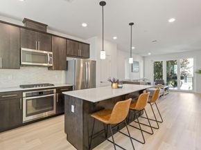 178 Llano De Los Robles Avenue, San Jose CA 95136