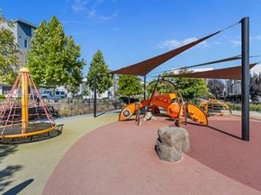 178 Llano De Los Robles Avenue, San Jose CA 95136