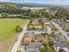 350 6th Avenue, Half Moon Bay CA 94019
