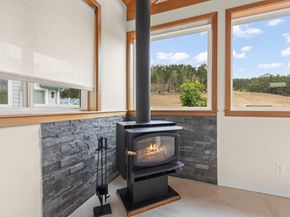 350 6th Avenue, Half Moon Bay CA 94019