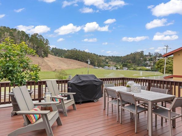 350 6th Avenue, Half Moon Bay CA 94019