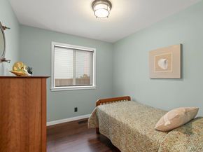 350 6th Avenue, Half Moon Bay CA 94019