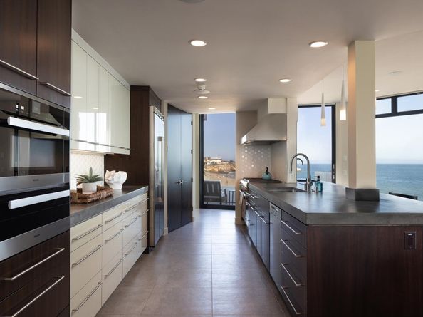 2900 E Cliff Drive, Santa Cruz CA 95062