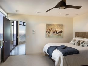 2900 E Cliff Drive, Santa Cruz CA 95062