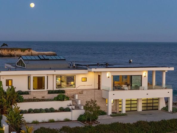 2900 E Cliff Drive, Santa Cruz CA 95062