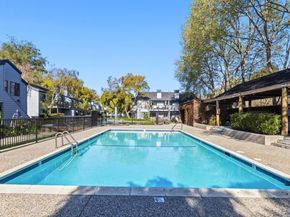 905 W Middlefield Road 975, Mountain View CA 94043