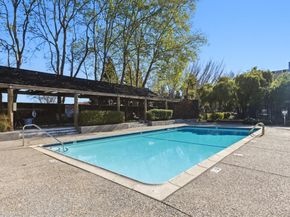 905 W Middlefield Road 975, Mountain View CA 94043