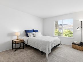 905 W Middlefield Road 975, Mountain View CA 94043
