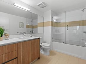 8 Buchanan Street 300, San Francisco CA 94102