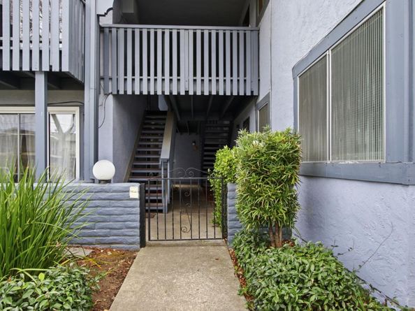 835 Bing Drive 21, Santa Clara CA 95051