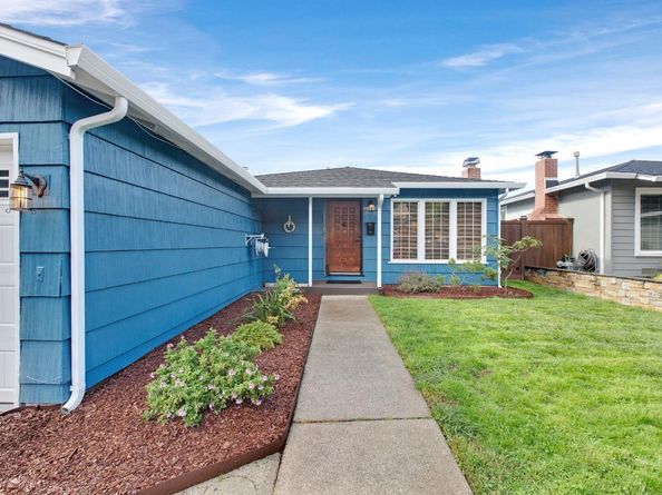 1184 Escalero Avenue, Pacifica CA 94044