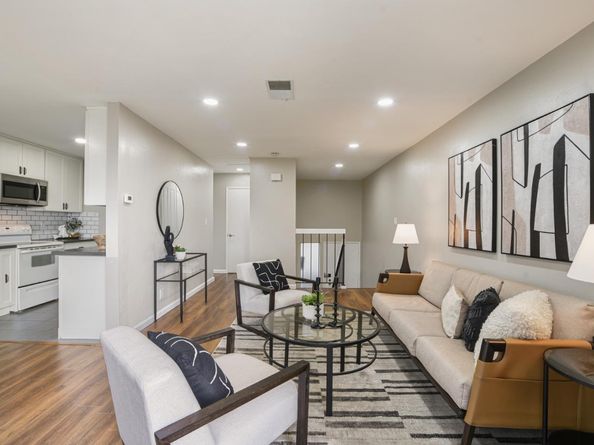 2332 D Street, Hayward CA 94541