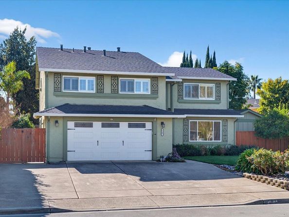 704 Lexington Place, Gilroy CA 95020