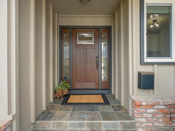 1330 Redwood Lane, Gilroy CA 95020