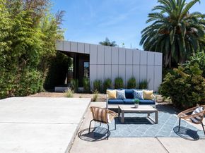 1226 Laurel Avenue, East Palo Alto CA 94303
