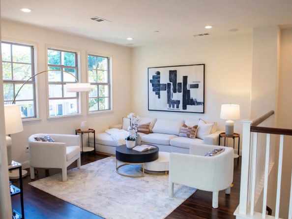 118 Minaret Avenue, Mountain View CA 94043