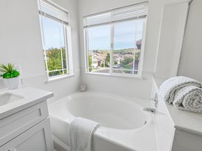 34777 Klondike Court, Union City CA 94587