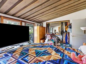 18600 Montpere Way, Saratoga CA 95070