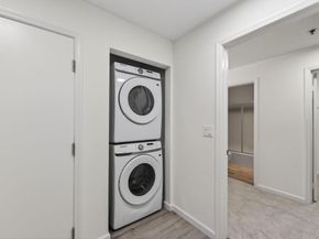 1269 Poplar 201, Sunnyvale CA 94086