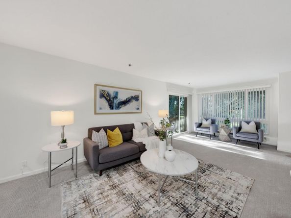 1269 Poplar 201, Sunnyvale CA 94086