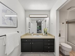1269 Poplar 201, Sunnyvale CA 94086