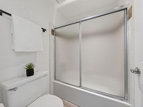 1269 Poplar 201, Sunnyvale CA 94086