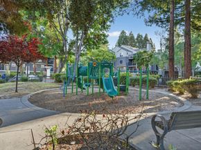 1269 Poplar 201, Sunnyvale CA 94086