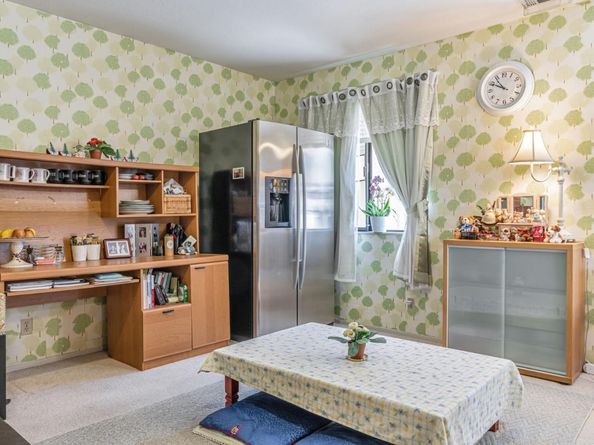 2411 Carlmont Drive 110, Belmont CA 94002
