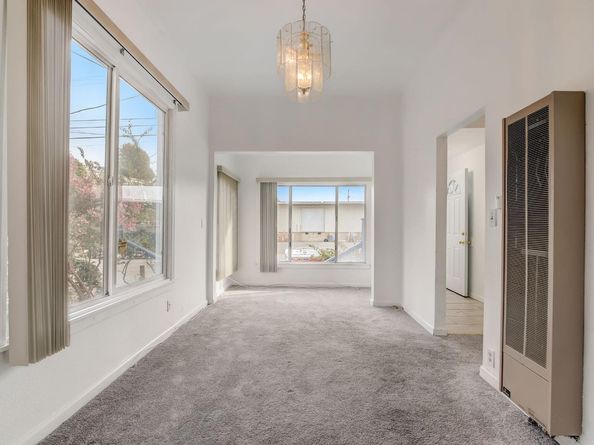 1164 Ocean Avenue, Oakland CA 94608