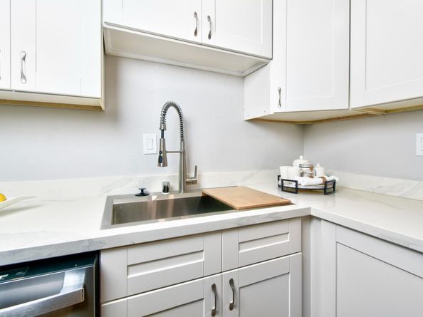 550 Toyon Avenue 8, San Jose CA 95127