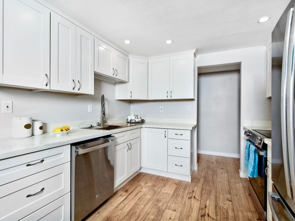 550 Toyon Avenue 8, San Jose CA 95127