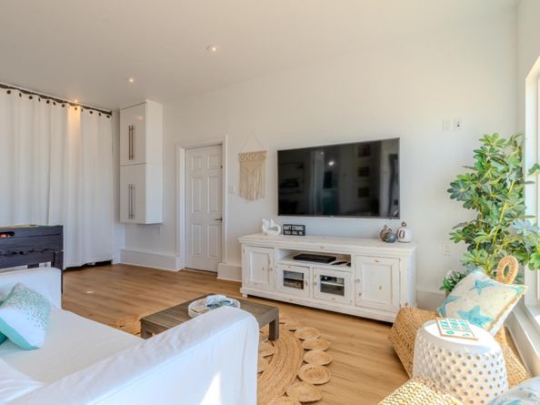 236 Shoreview Avenue, Pacifica CA 94044