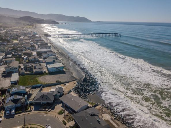 236 Shoreview Avenue, Pacifica CA 94044
