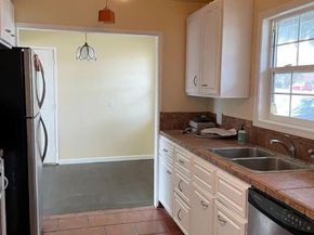 1370 Saratoga Avenue, San Jose CA 95129